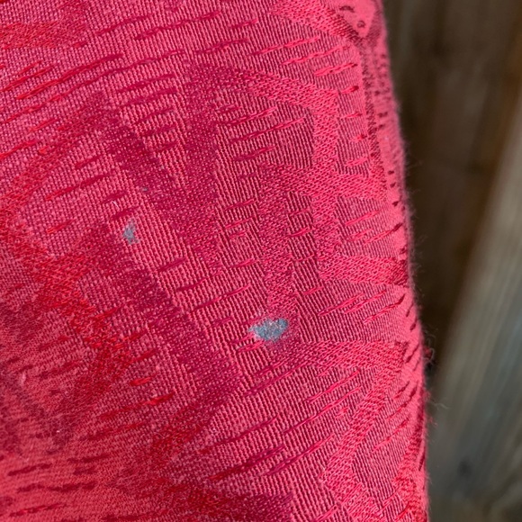 Silky Red Embroidered Caftan - Picture 8 of 8